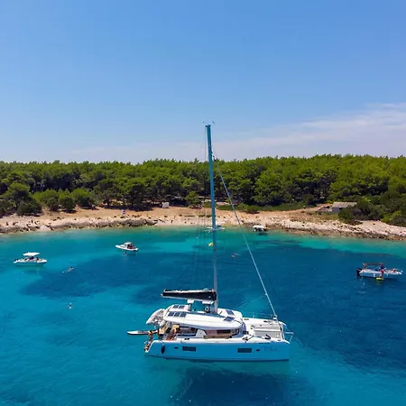 Beautiful In * Vela Luka